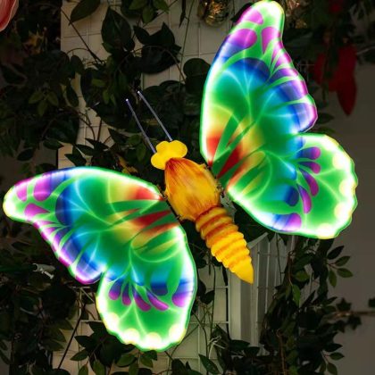 2026 Christmas New Color Dynamic Outdoor LED Flapping Butterfly Face Butterfly Motif Light for Outdoor